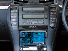 ���դ���